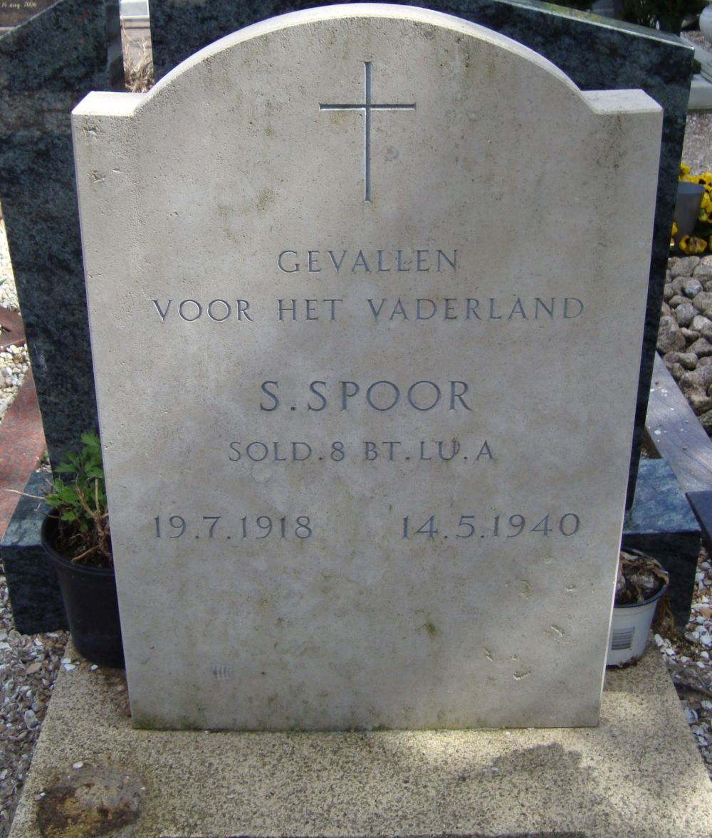 spoor.jpg
