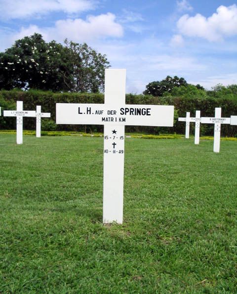 springe.auf der.l.h.2005.jpg