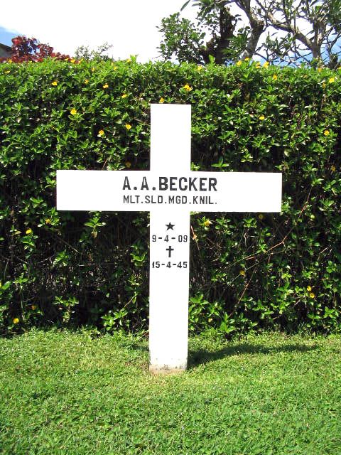 becker.a.a.2005.jpg