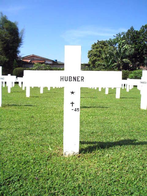 hubner.1.2005.jpg
