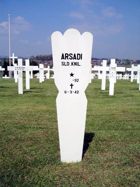 arsadi.2004.jpg