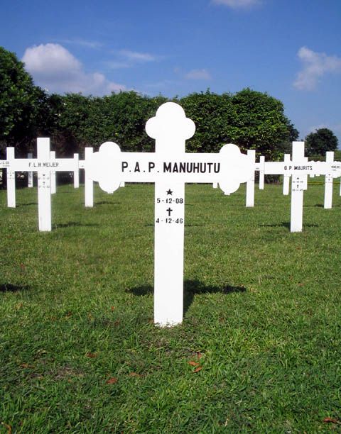 manuhutu.p.a.p.2005.jpg