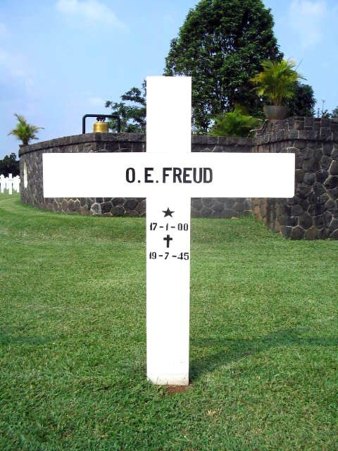 freud.o.e.2005.jpg