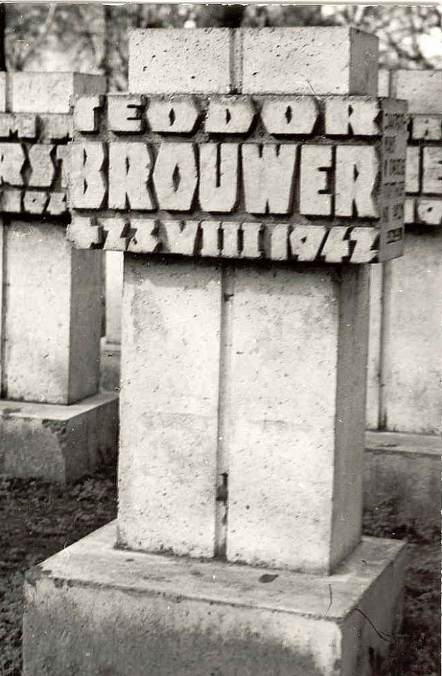 T.Brouwer.jpg