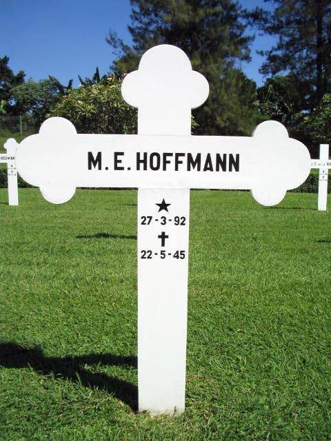 hoffmann.m.e.2004.JPG