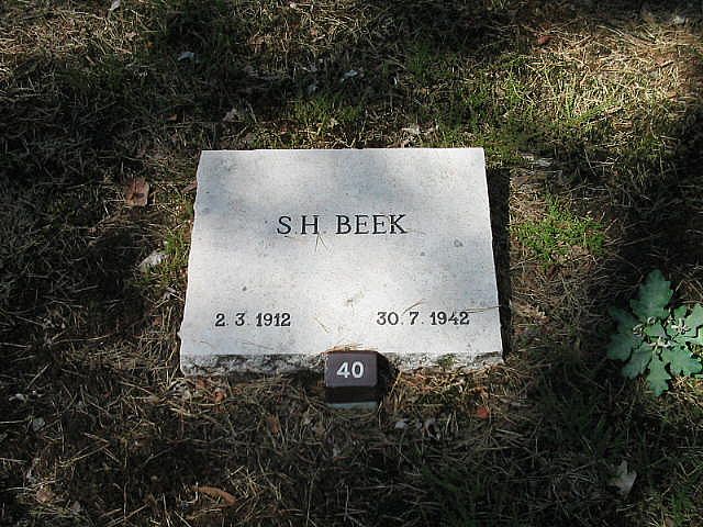 007832.JPG