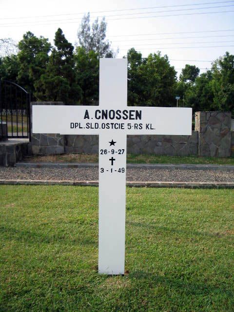 cnossen.a.2004.jpg.JPG