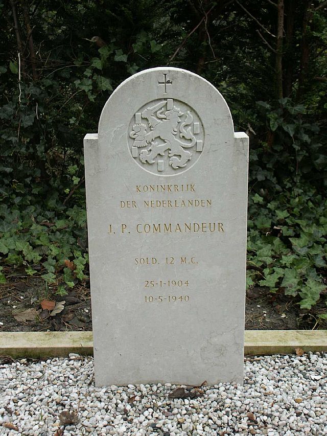 Commandeur.JPG