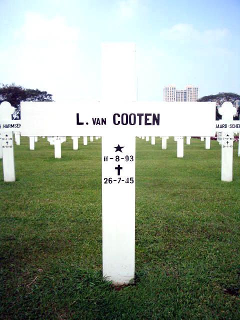 cooten.van.l.2005.jpg