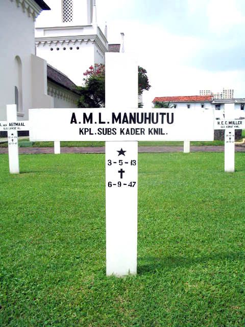 manuhutu.a.m.l.2005.jpg