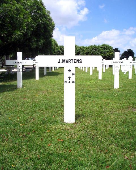martens.j.2005.jpg