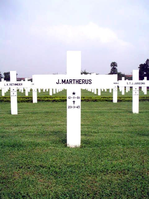 martherus.j.2005.jpg