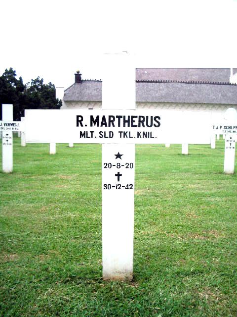 martherus.r.2005.jpg