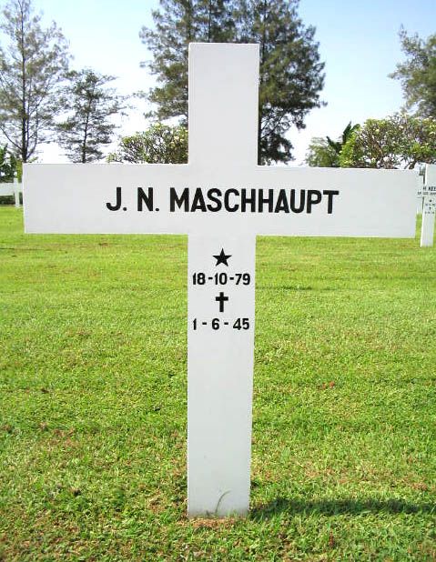maschhaupt j.n.2004.jpg