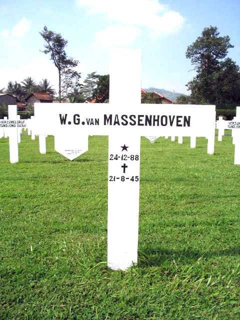 massenhoven.van.w.g.2005.jpg