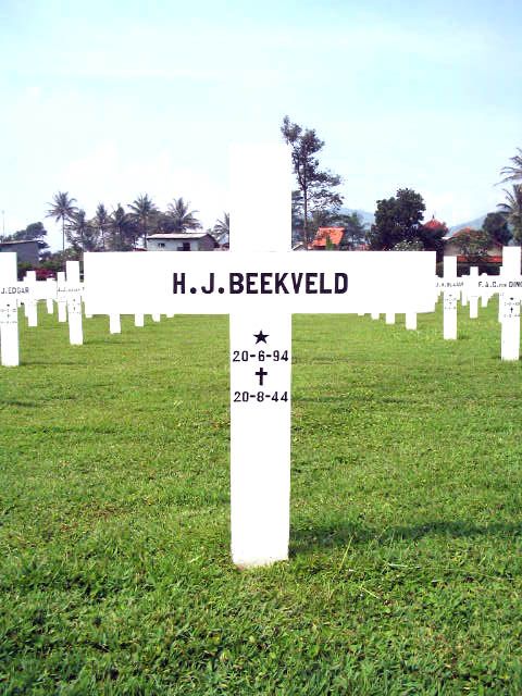 beekveld.h.j.2005.jpg