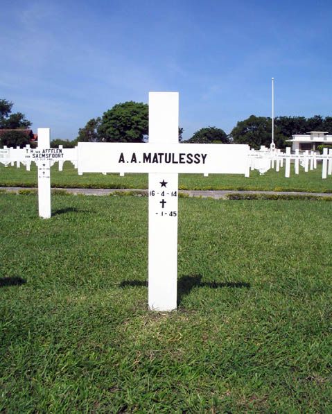 matulessy.a.a.2005.jpg