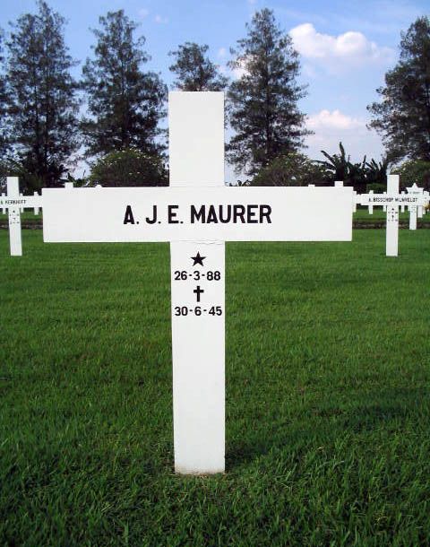 maurer a.j.e.2004.jpg
