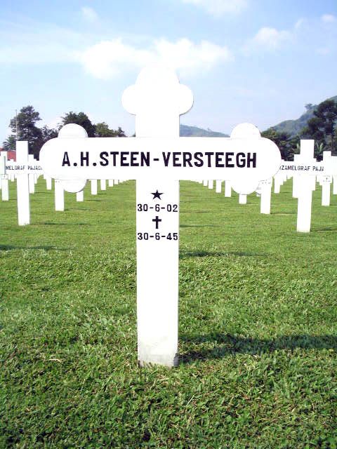 steen.versteegh.a.h.2005.jpg