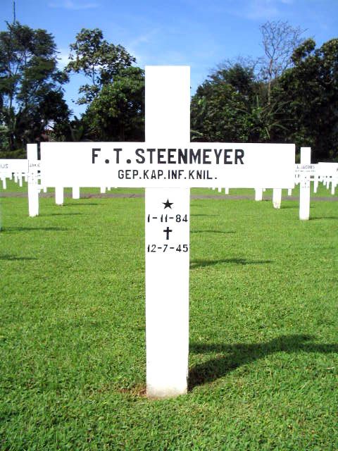 steenmeyer.f.t.2005.jpg