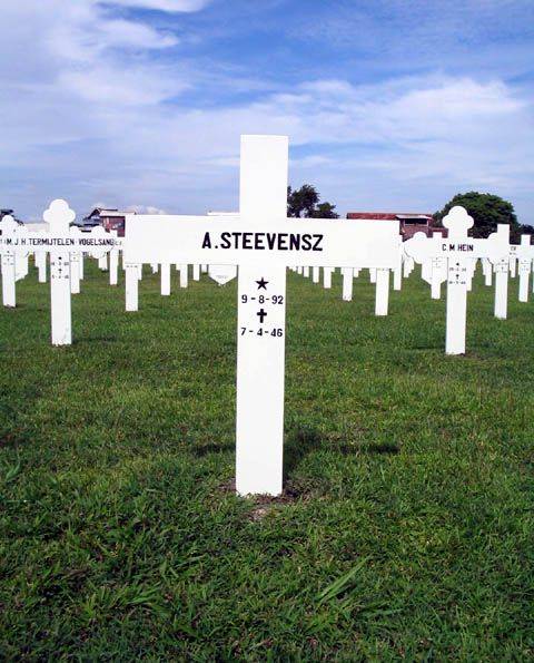 steevensz.a.2005.jpg