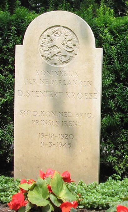 D.Stenfert Kroese.jpg