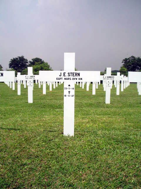 stern.j.e.2005.jpg