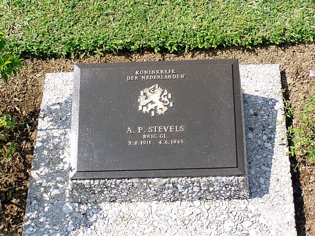 A.P. Stevels.jpg