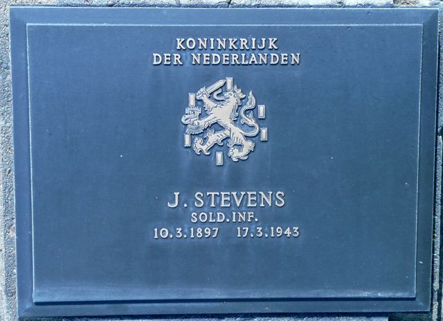 Stevens.J.2008.jpg