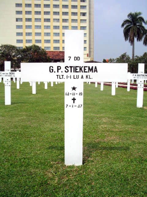 stiekema.g.p.2005.jpg