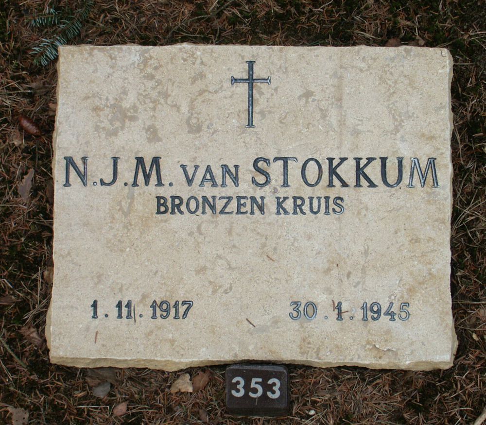 stokkum.n.j.m.van.2006.jpg