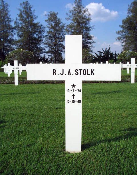 stolk r.j.a.2004.jpg