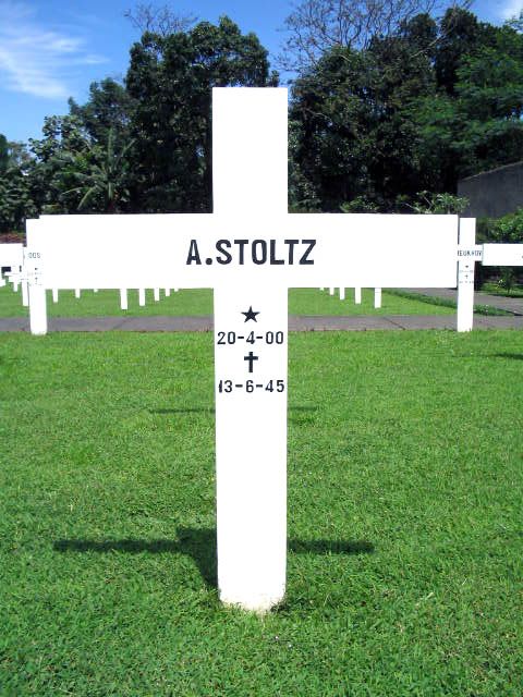 stolz.a.2005.jpg