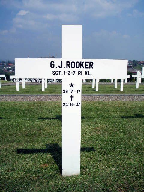 rooker.g.j.2004.jpg.JPG