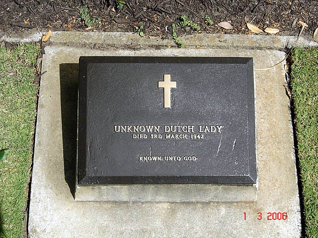 onbekend.ned.vrouw.2.2006.jpg
