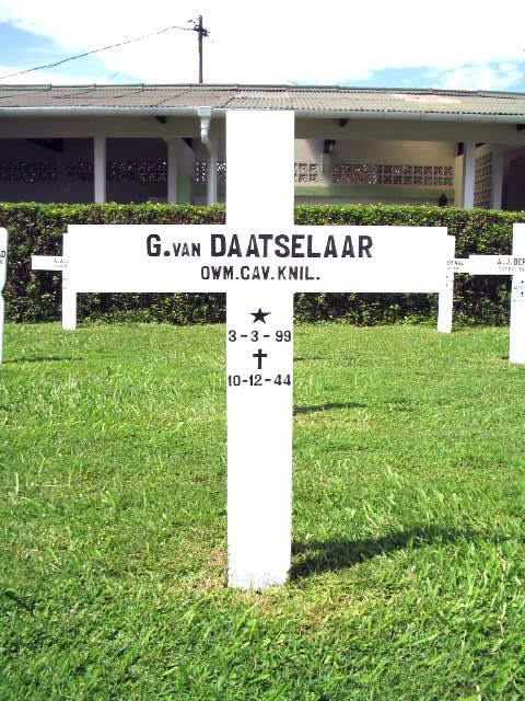 daatselaar.van.g.2005.jpg