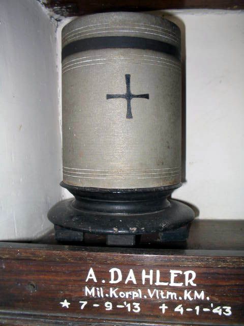 dahler.a.2005.jpg
