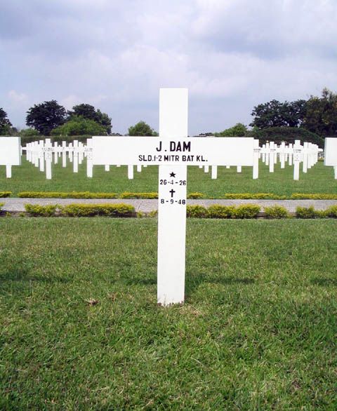 dam.j.2005.jpg.JPG