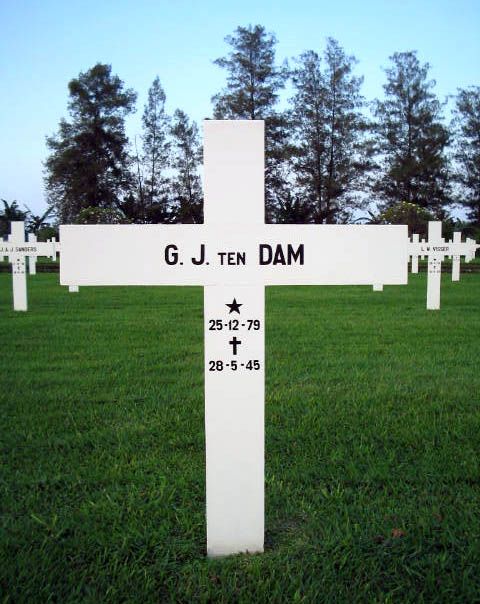 dam ten g.j.2004.jpg