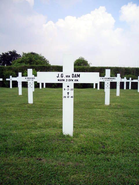 dam.van.j.g.2005.jpg