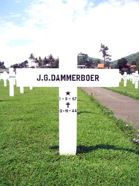 dammerboer.j.g.2005.jpg