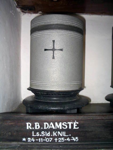 damste.r.b.2005.jpg