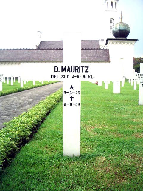 mauritz.d.2005(1).jpg