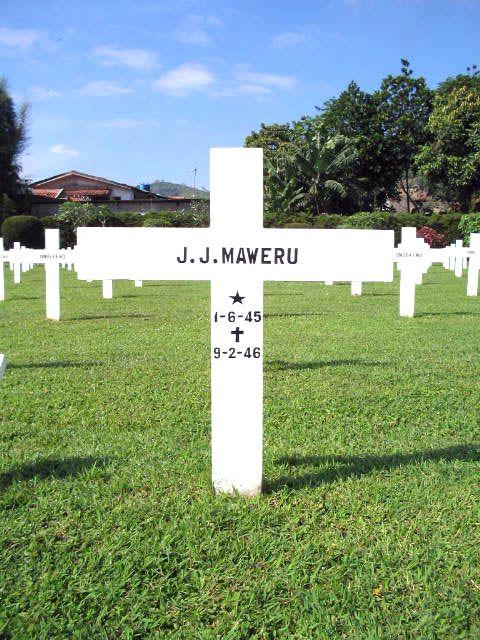 maweru.j.j.2005.jpg