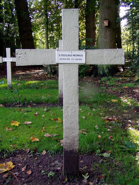 Meenhuis B.2004.jpg