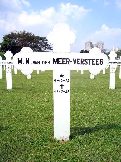 meer.v.der.versteeg.m.n.2005.jpg