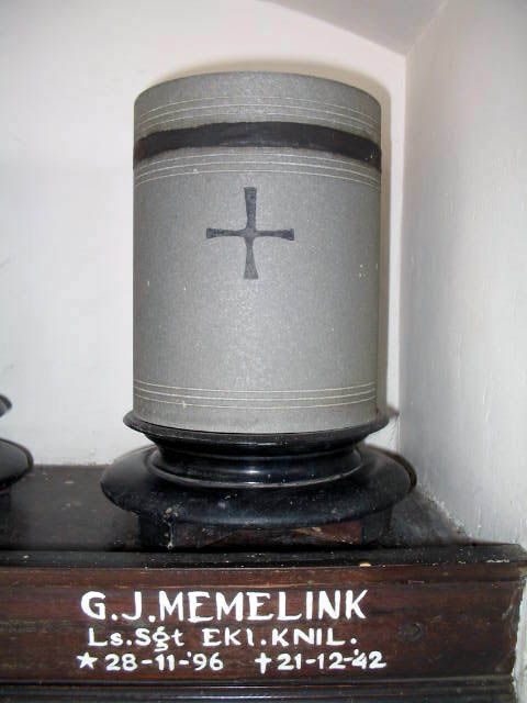 memelink.g.j.2005.jpg