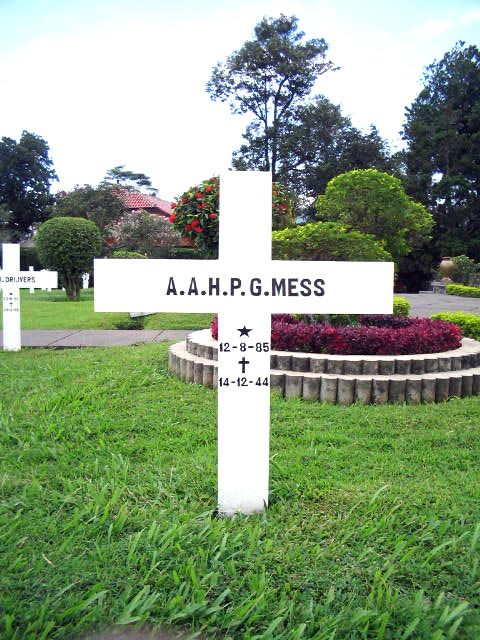 mess.a.a.h.p.g.2005.jpg