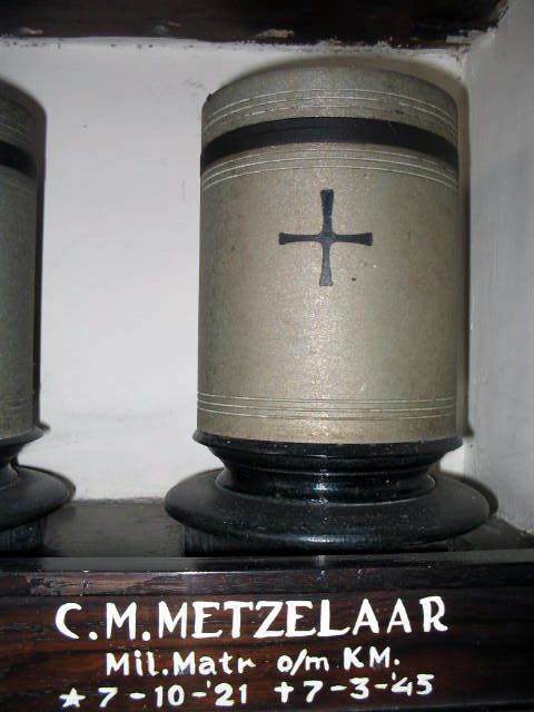 metzelaar.c.m.2005.jpg
