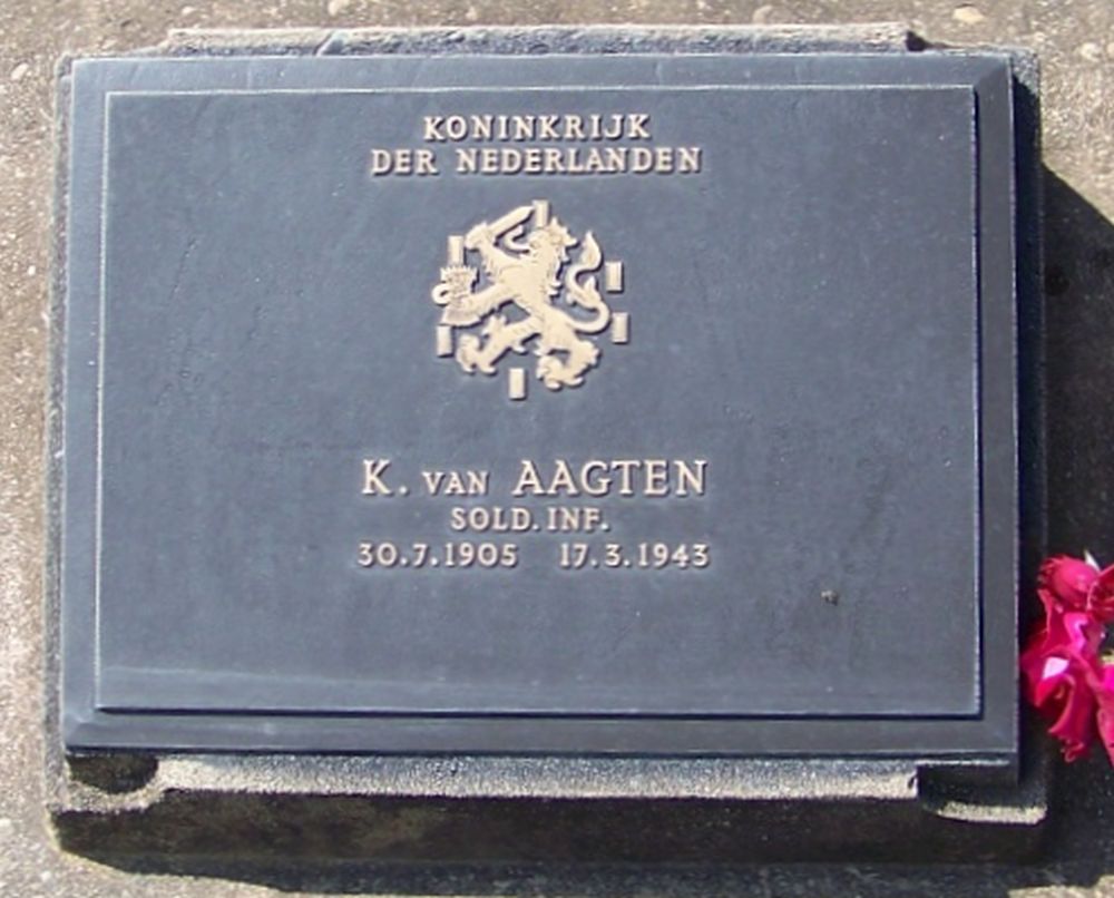 aagten.k.van..jpg